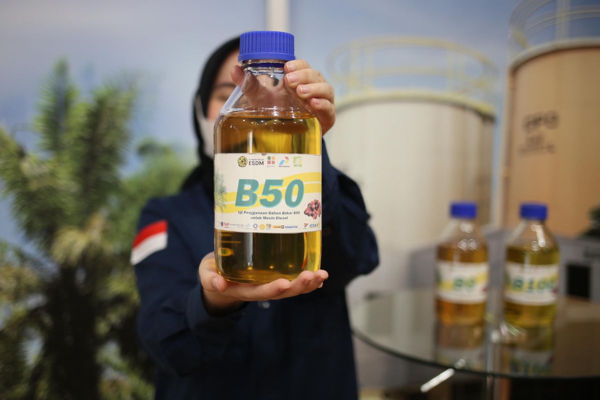 Indonesia Resmi Terapkan Biodiesel B50: Langkah Besar Menuju Kemandirian Energi Berbasis Teknologi Hijau